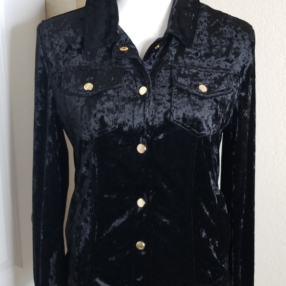 Andrew Marc black velvet button down top |… - Picture 2 of 8